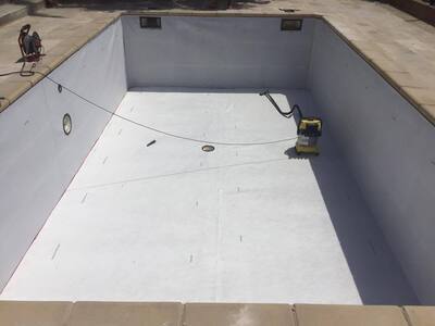 Installation �quipement piscine Bouches du Rh�ne