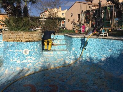 Installation quipement piscine Bouches du Rhne