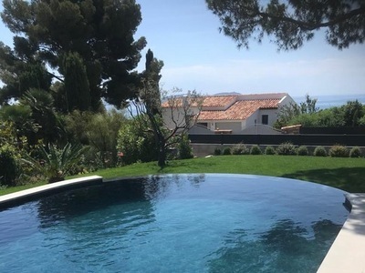 Entretien piscine Bouches du Rh�ne