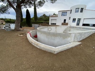 Recherche fuite piscine Bouches du Rhône