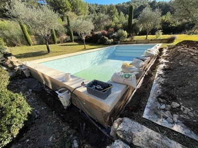 Installation quipement piscine Bouches du Rhne