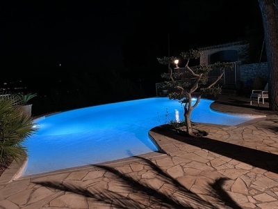 Installation quipement piscine Bouches du Rhne