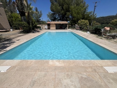 Installation �quipement piscine Bouches du Rh�ne