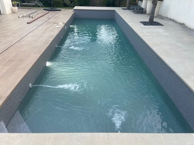 Installation �quipement piscine Bouches du Rh�ne
